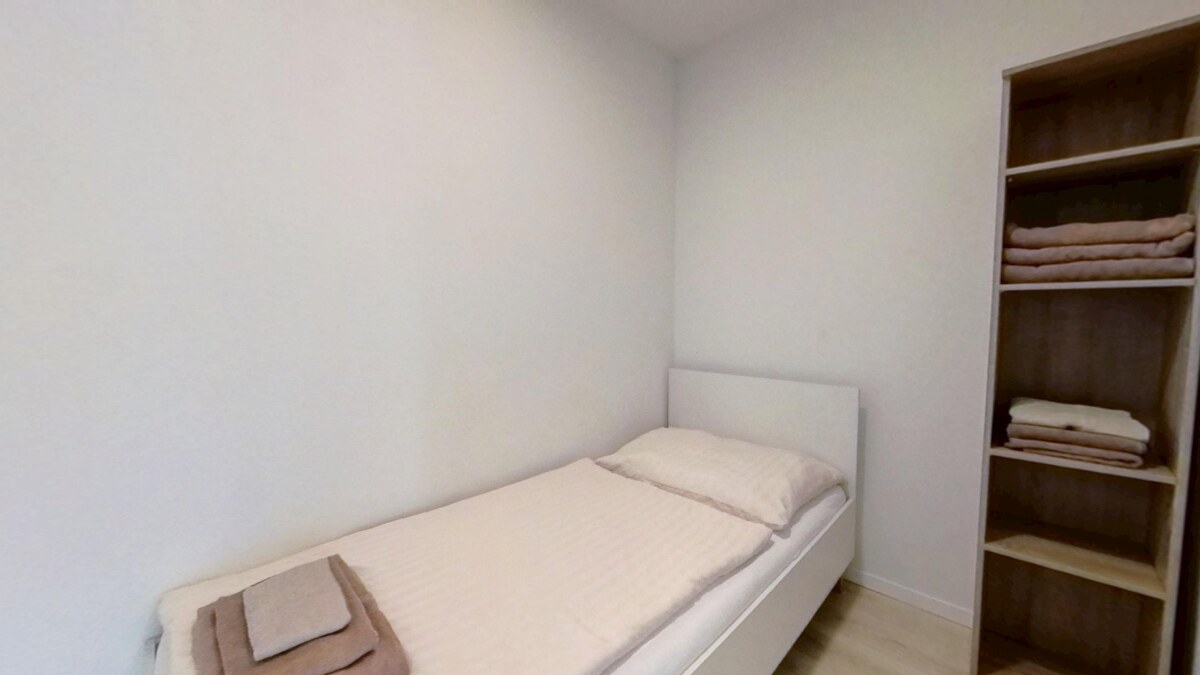 Na prenájom kompletne zariadený 2-izbový byt s terasou v projekte MORUŠE — foto 27