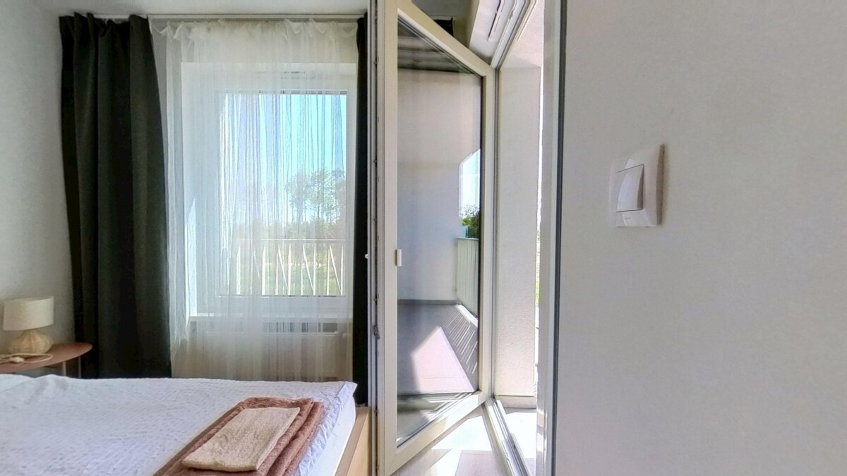 Na prenájom kompletne zariadený 2-izbový byt s terasou v projekte MORUŠE — foto 35