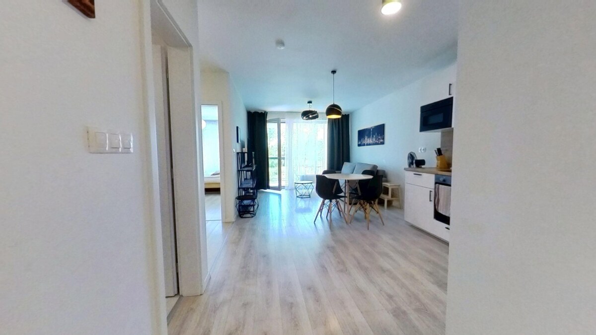 Na prenájom kompletne zariadený 2-izbový byt s terasou v projekte MORUŠE — foto 38