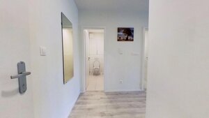Na prenájom kompletne zariadený 2-izbový byt s terasou v projekte MORUŠE — foto 45