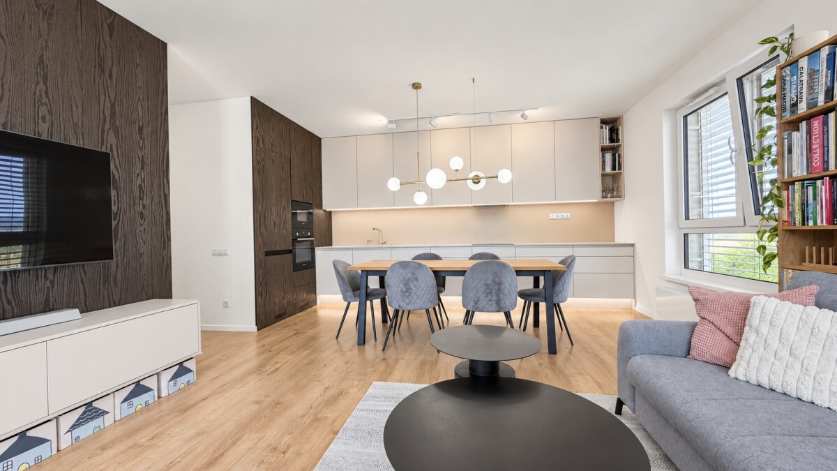 Moderný, klimatizovaný 3-izbový byt s loggiou v projekte Bory — foto 9
