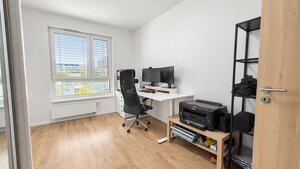 Moderný, klimatizovaný 3-izbový byt s loggiou v projekte Bory — foto 23