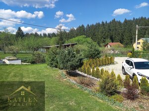 Bývanie alebo investícia? Výnimočné 2 RD s veľkým pozemkom v srdci Kysúc — foto 4