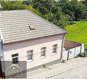 Rodinný dom s investičným potenciálom v centre Bratislavy — foto 3