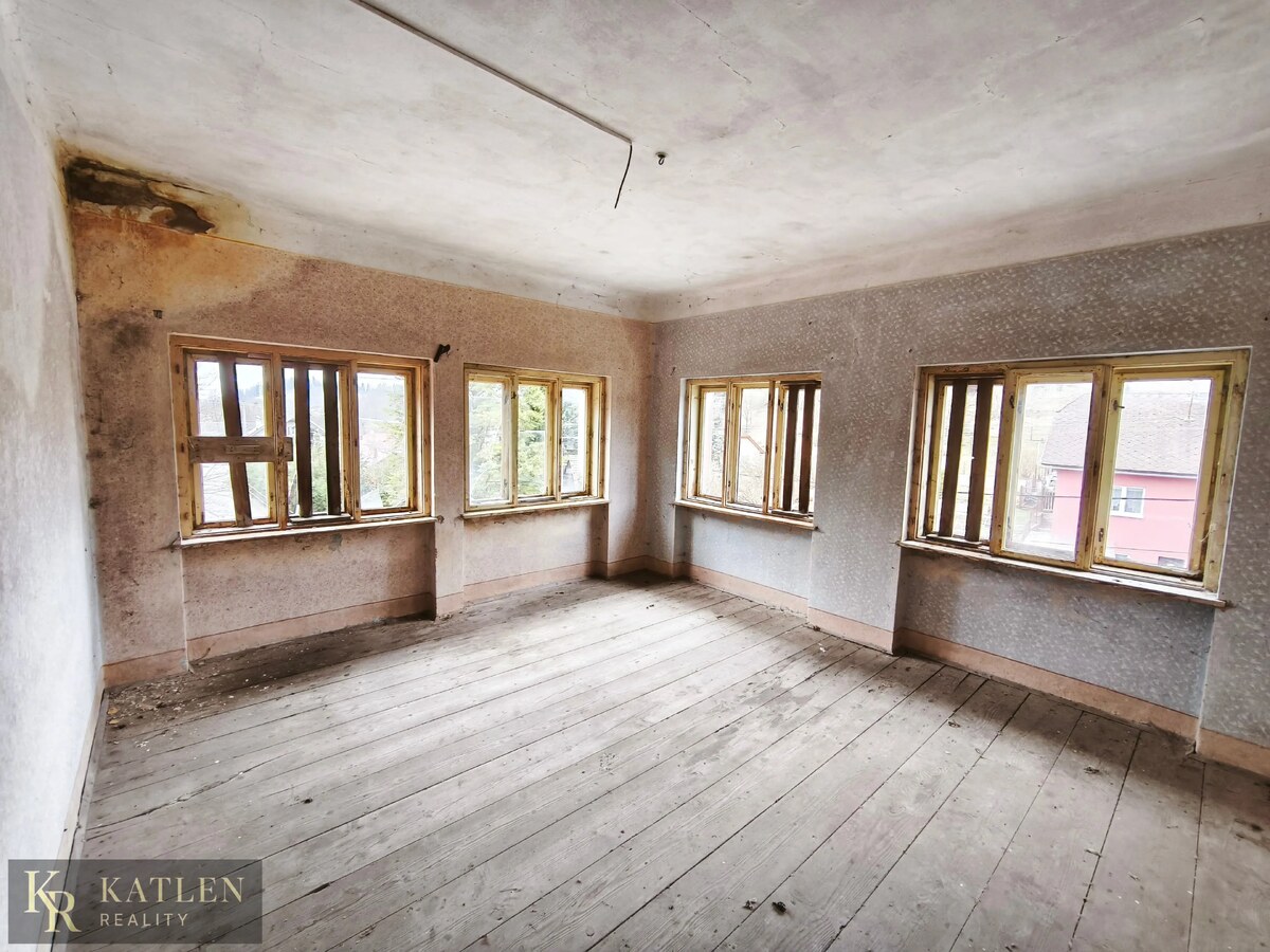 Veľký pozemok 2 338 m² s RD na rekonštrukciu | Kunešov — foto 8